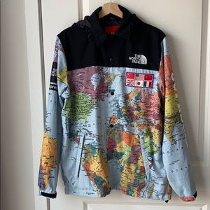 north face map windbreaker